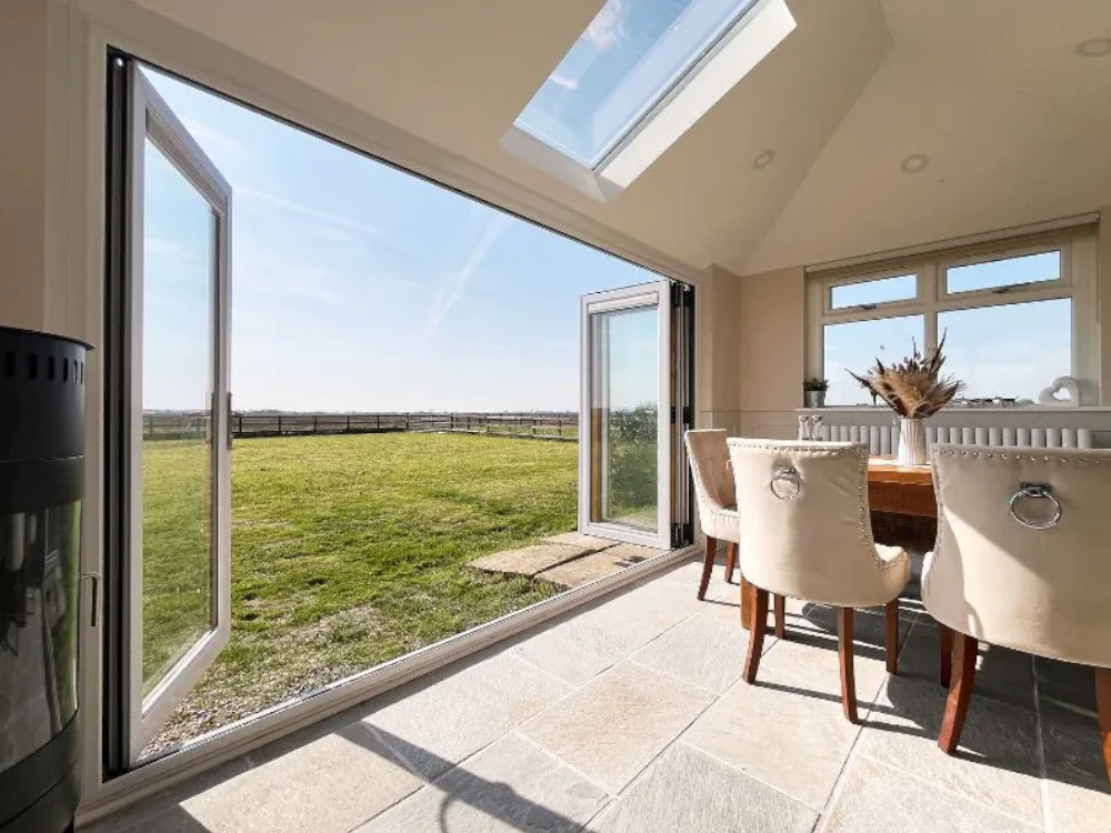 Bifold door detail