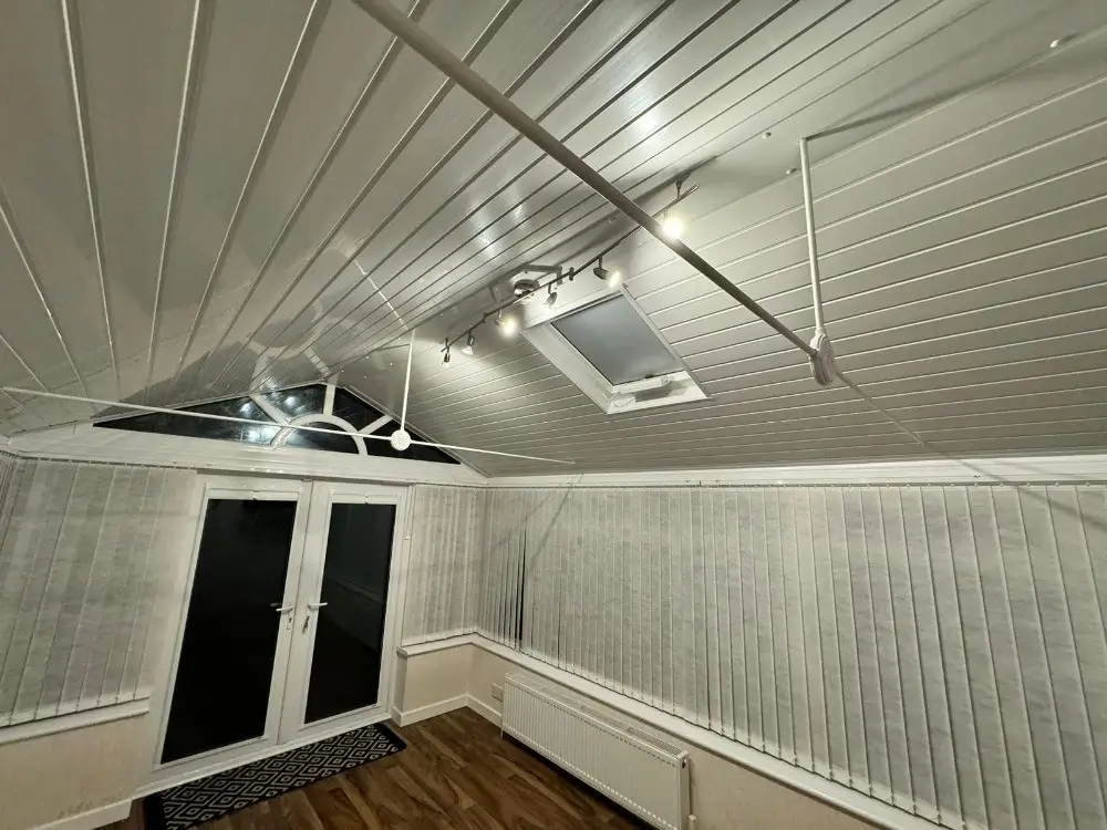 Insulated uPVC conservatory ceiling